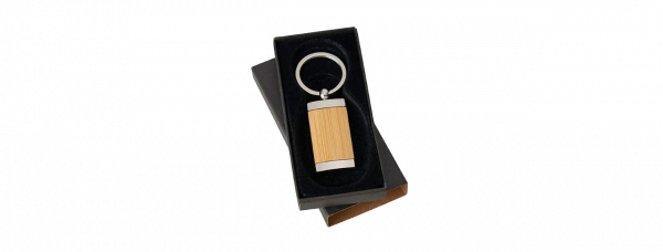 chaveiro-em-metal-cromado-e-bambu_18503-PhotoRoom.png-PhotoRoom