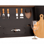 kit-queijo-e-vinho-com-tabua-redonda-8-pcs_19207-PhotoRoom.png-PhotoRoom